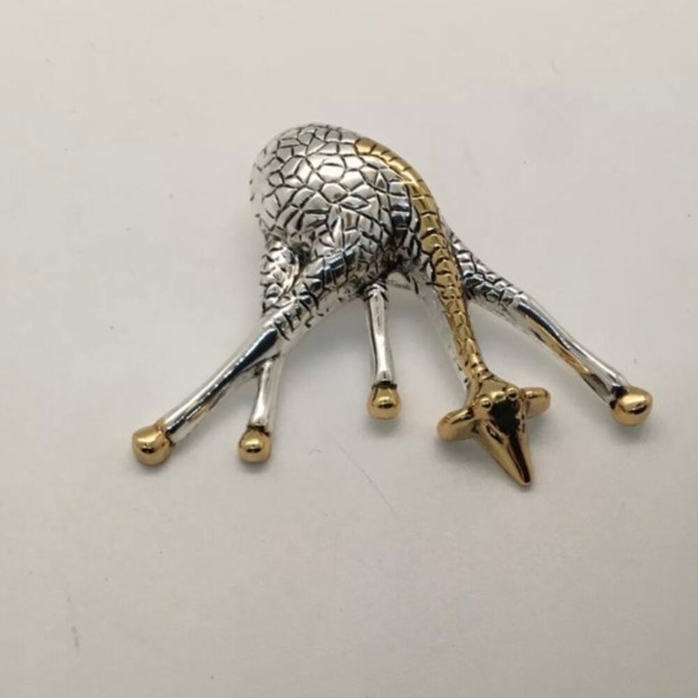 Vintage signed Best Giraffe pin brooch pendant gold silver two toned statement